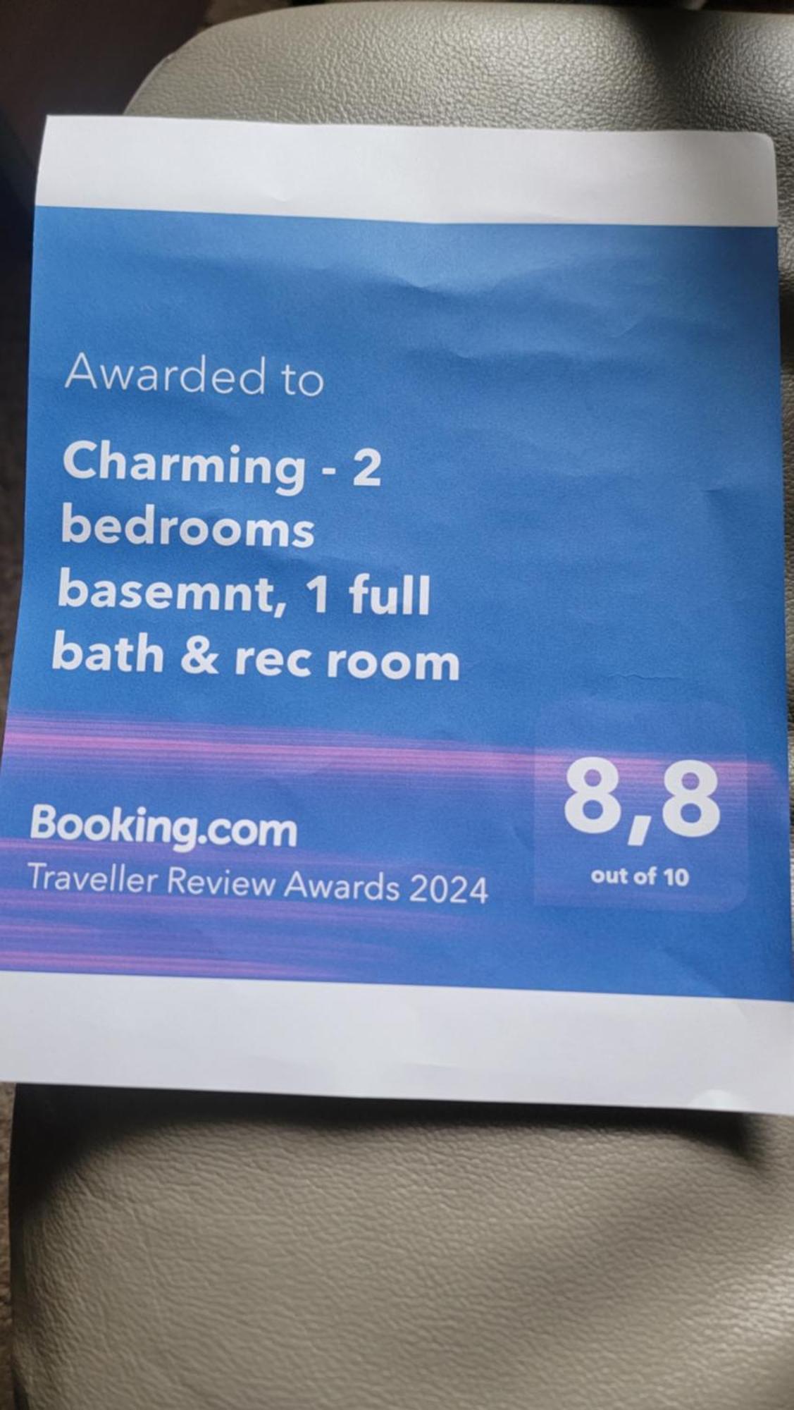 Charming - 2 Bedrooms Suite, 1 Full Bath & Family *